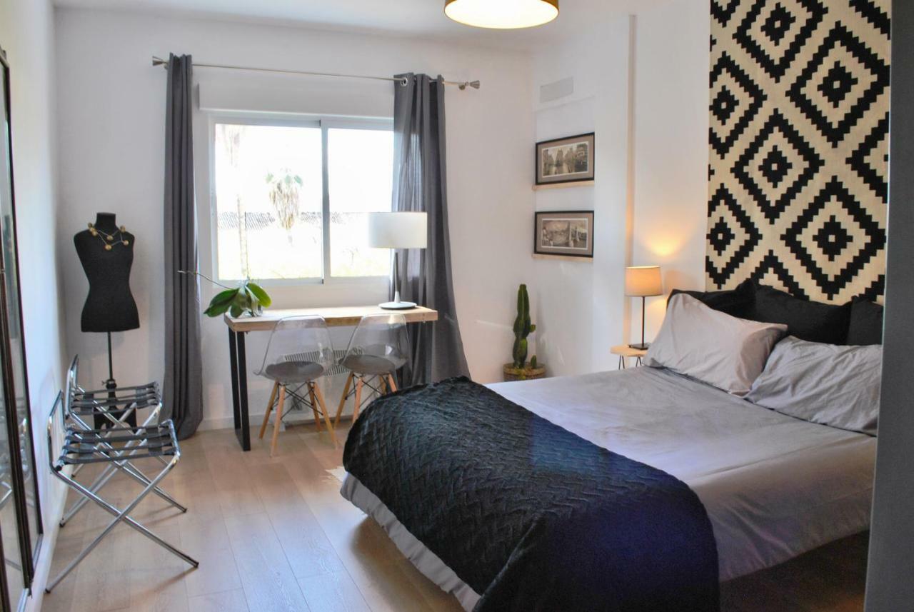 מאלגה The Boho-Chic Oasis, Lovely City Center Apartment מראה חיצוני תמונה